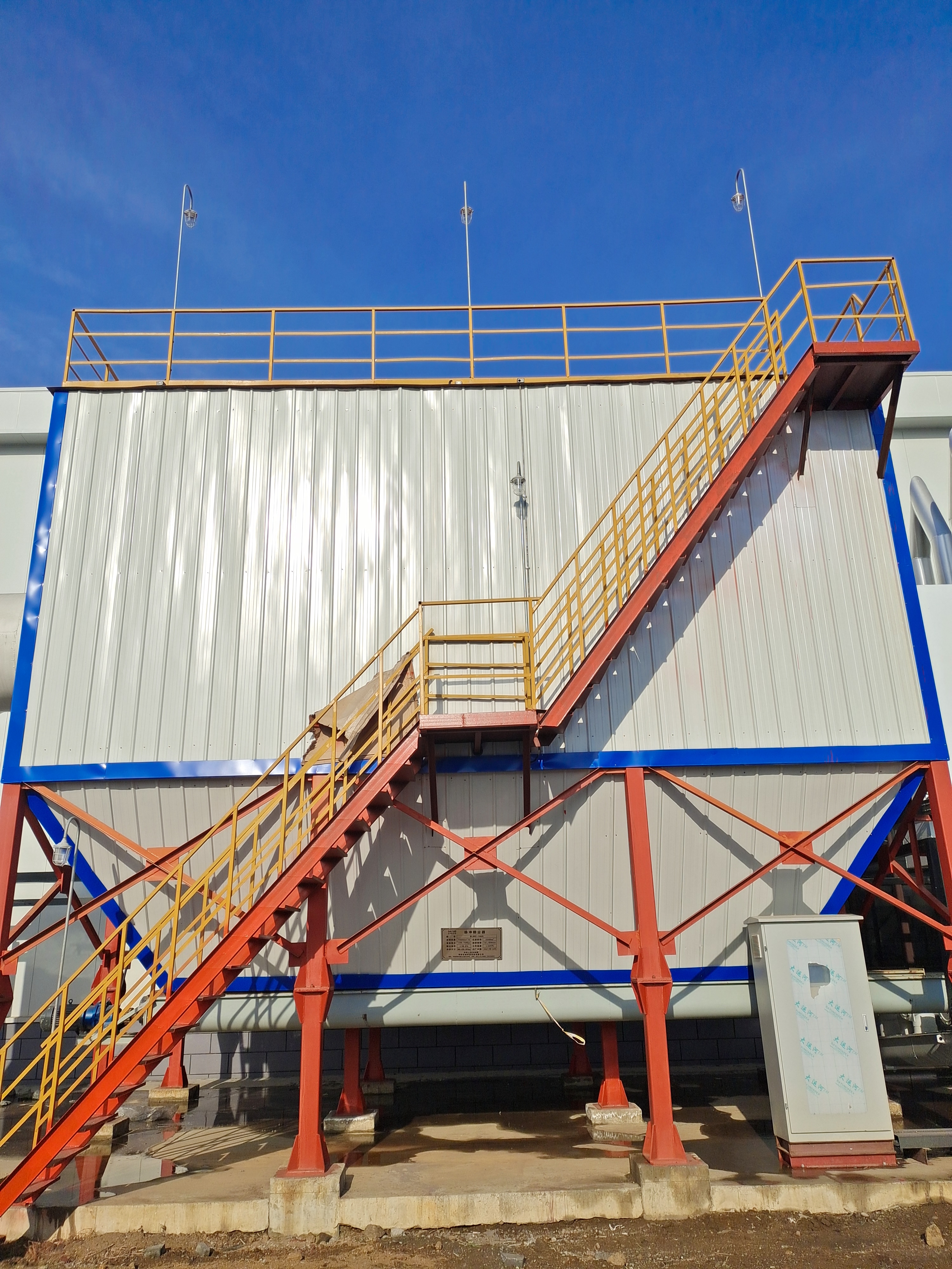 如何保持布袋除塵設(shè)備以更高效率運行